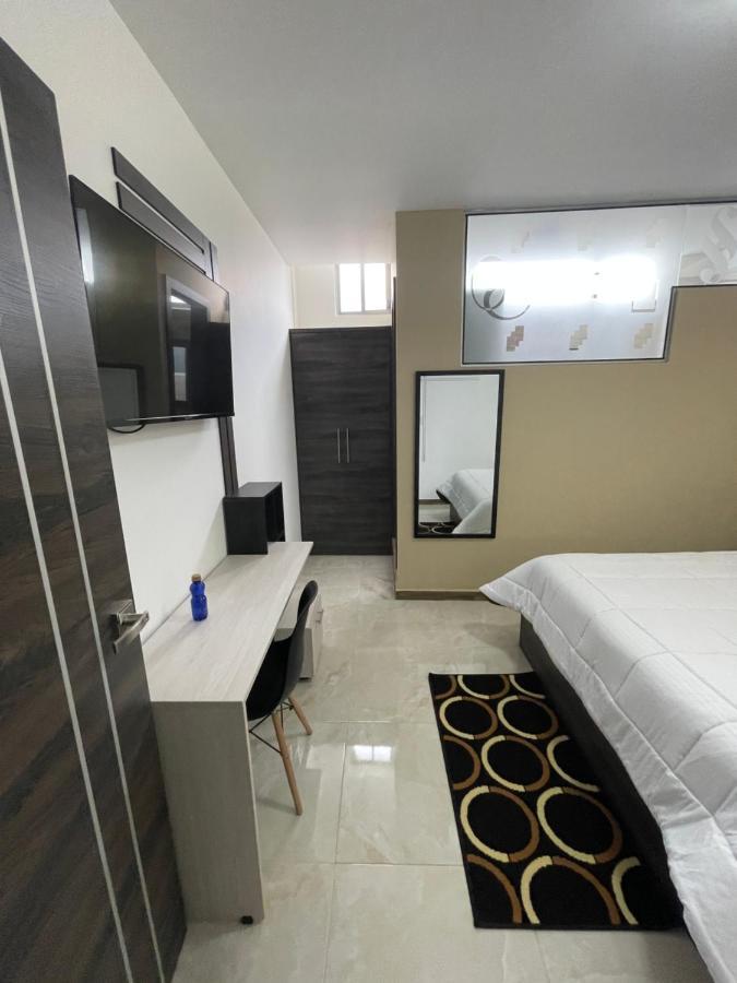 Sara Hotel 이바라 외부 사진