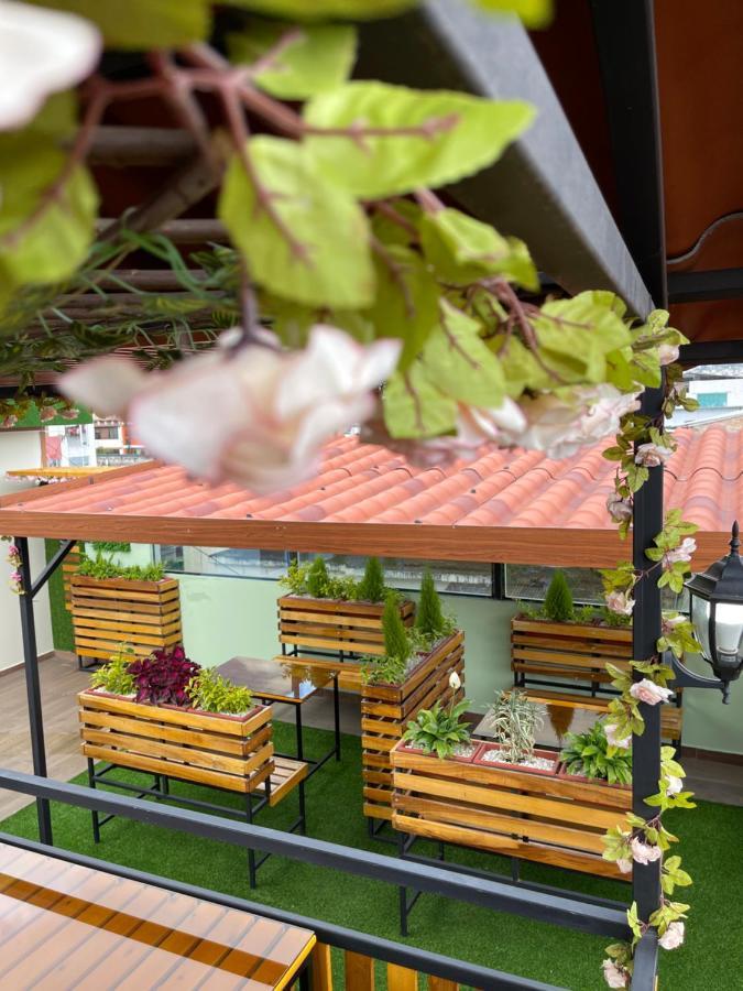 Sara Hotel 이바라 외부 사진