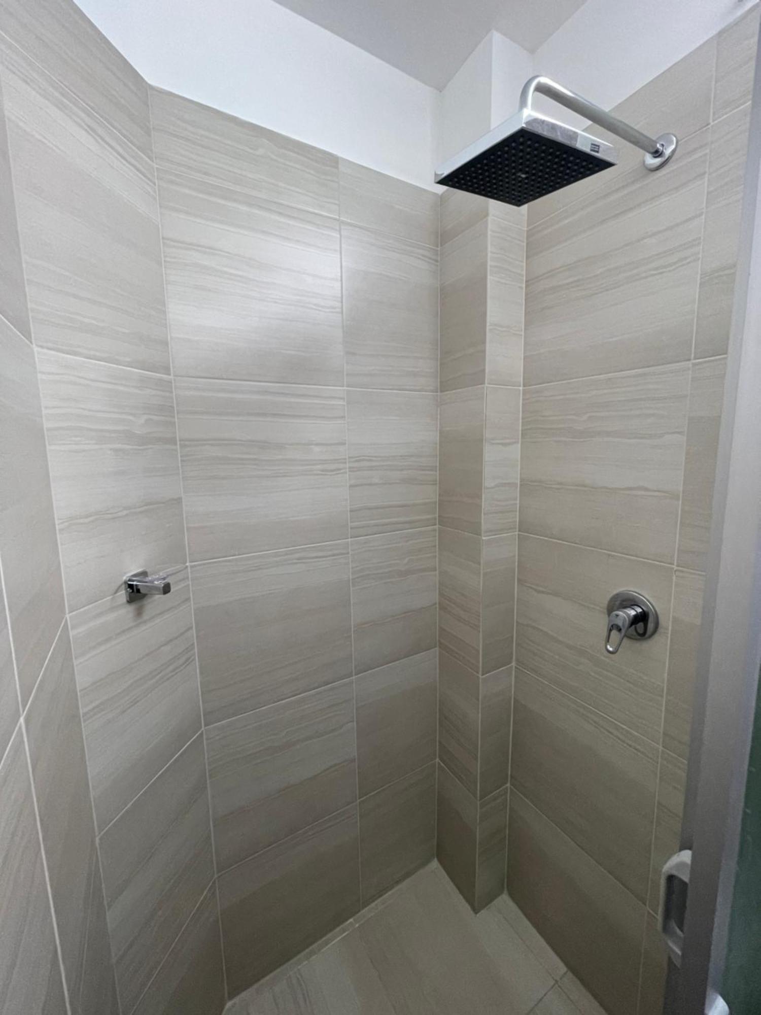 Sara Hotel 이바라 외부 사진