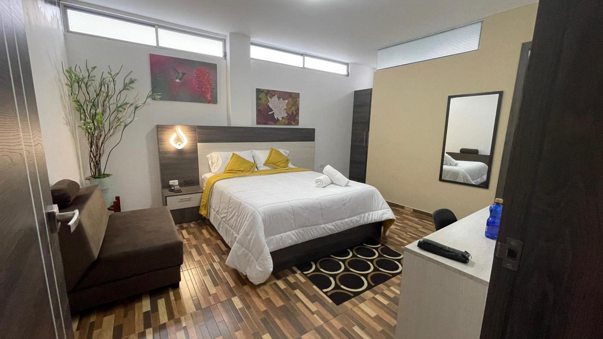 Sara Hotel 이바라 외부 사진